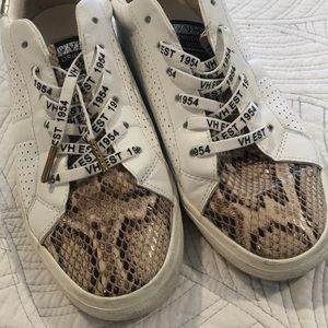 Vintage Havana Yaya taupe snakeskin embossed leather perforated sneaker. 10.